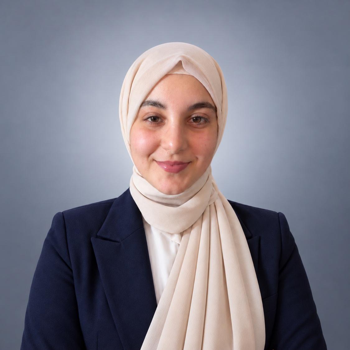 Portrait professionnel d'Ihssane Zakaria